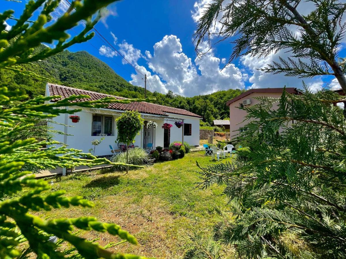 Sunlight Cottage Maya Virpazar Ngoại thất bức ảnh