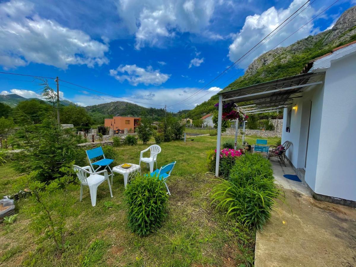Sunlight Cottage Maya Virpazar Ngoại thất bức ảnh