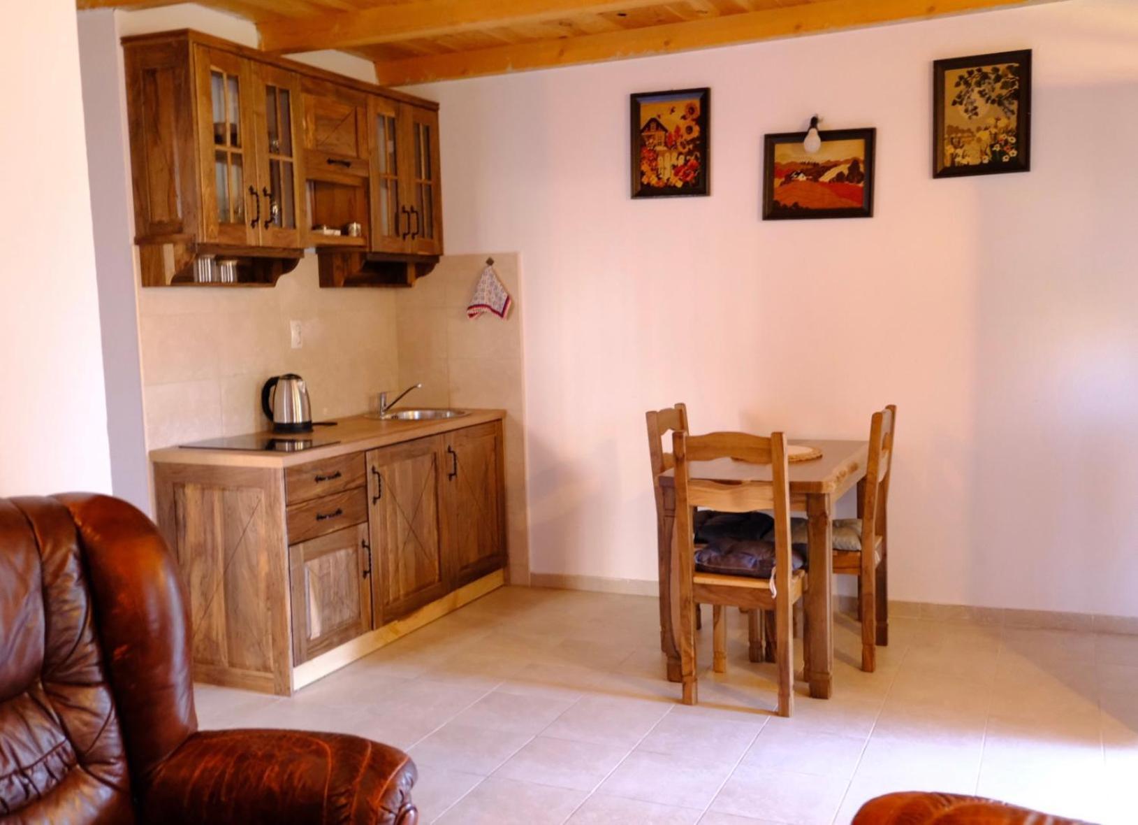 Sunlight Cottage Maya Virpazar Ngoại thất bức ảnh